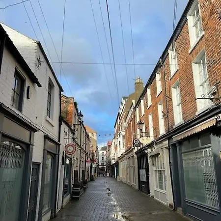 Isabella's House - 4 Bedroom *